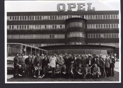 GM får Opel Agentur