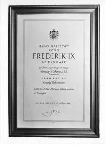 Foto af diplomet som Kongelig Hofleverandør
