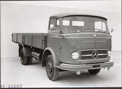 Mercedes-Benz lastvogn LP 710 (4 foto's)