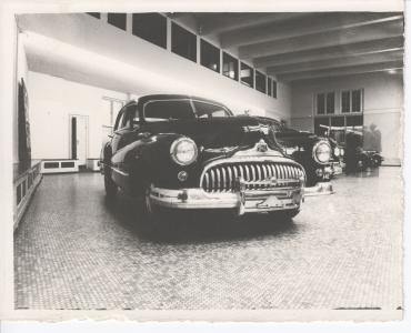 Udstillingslokale med Buick