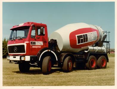 Mercedes-Benz lastvogn 2632 (22 foto's)