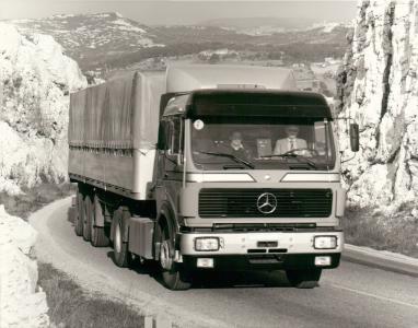 Mercedes-Benz lastvogn 1633/1638 (18 foto's)