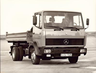 Mercedes-Benz lastvogn 700-900 series (18 foto's)
