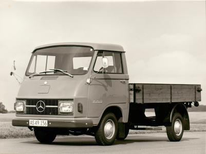 Mercedes-Benz 206 series (9 foto)