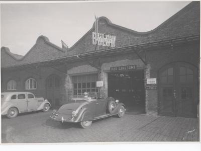 Indkørsel til Bülow Service