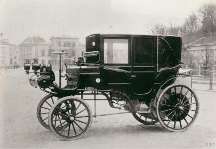 Daimler Riemenwagen (TAXA)