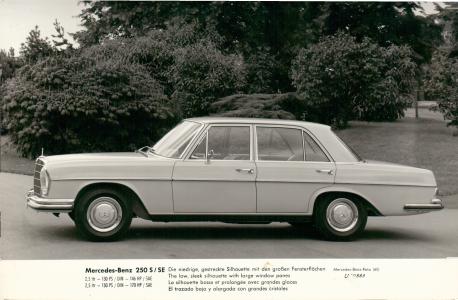 Mercedes-Benz W108 250S/SE