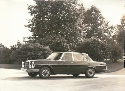Mercedes-Benz W109 300SEL 6.3 (6 fabriksfoto)