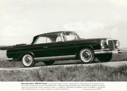 Mercedes-Benz W111 220SE coupé/cabriolet (4 fabriksfoto)