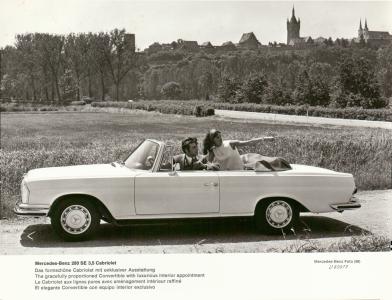 Mercedes-Benz W111 280SE 3.5 (12 fabriksfoto)
