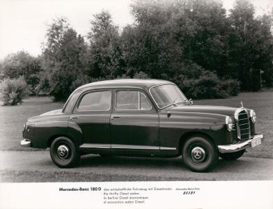 Mercedes-Benz W120 180D (6 foto)