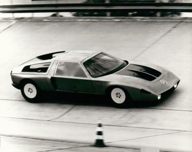 Mercedes-Benz C111 II forsøgsbil (8 foto)