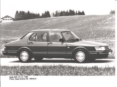 SAAB 900i (foto 9)