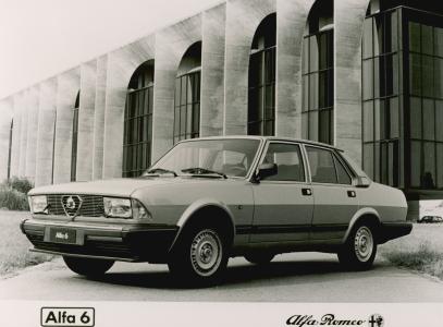 Alfa Romeo 6 (2 foto)