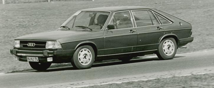 Audi 100 Avant (4 foto)