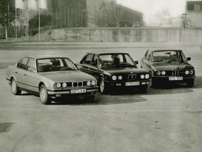 BMW 5'series (1 outlines)