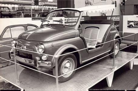 Fiat 500 Blue Green Mock-up (foto 1, pdf 1)