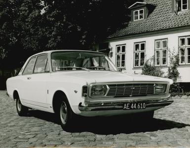 Ford 17M (foto 2)