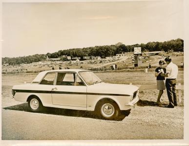 Ford Lotus Cortina Mk2 (foto 3)