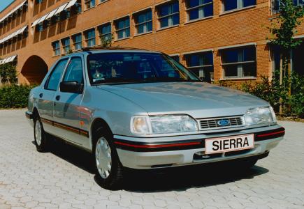 Ford Sierra 2.0i Kat (foto 4)