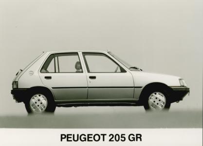 Peugeot 205 (foto 16)