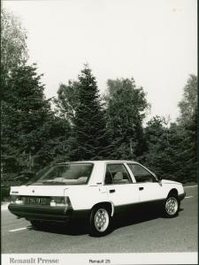 Renault 25 (foto 1)