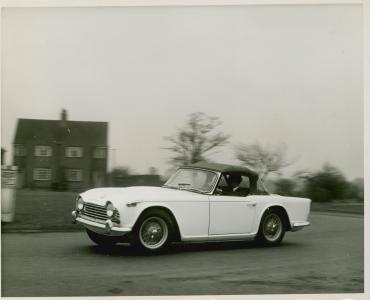 Triumph TR4A (foto 1)
