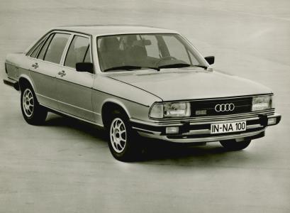 Audi 100 C2