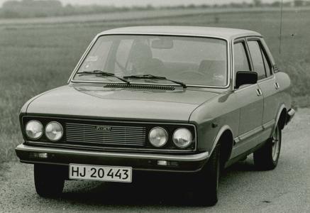 Fiat 2000 (132)