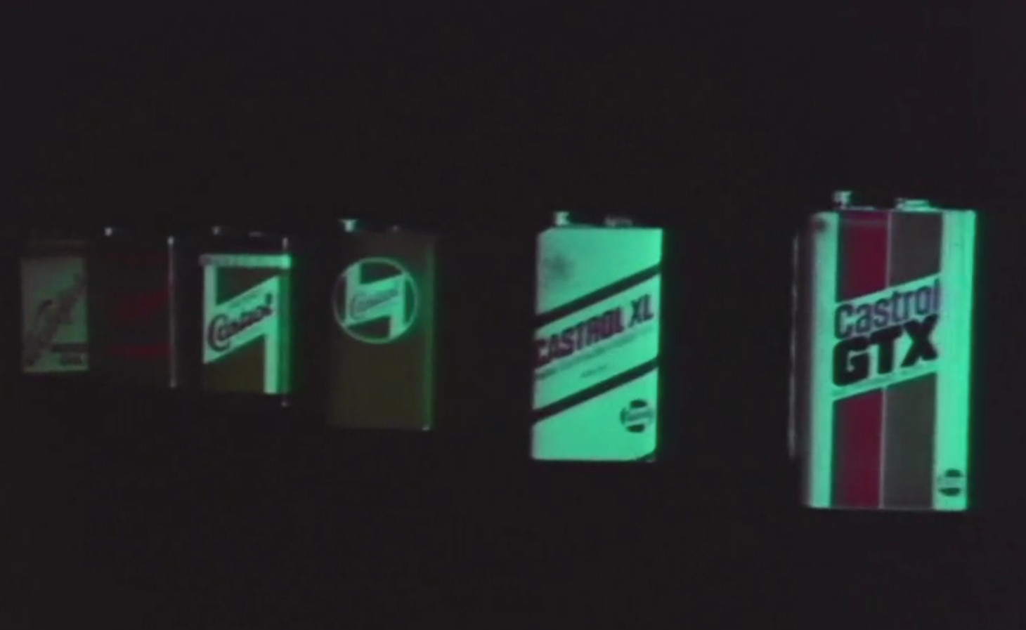 Wheels, Wings and Water - Castrol reklamefilm